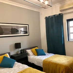  Kwatera prywatna Desert Rose Quiet House 3km Away From Airport
